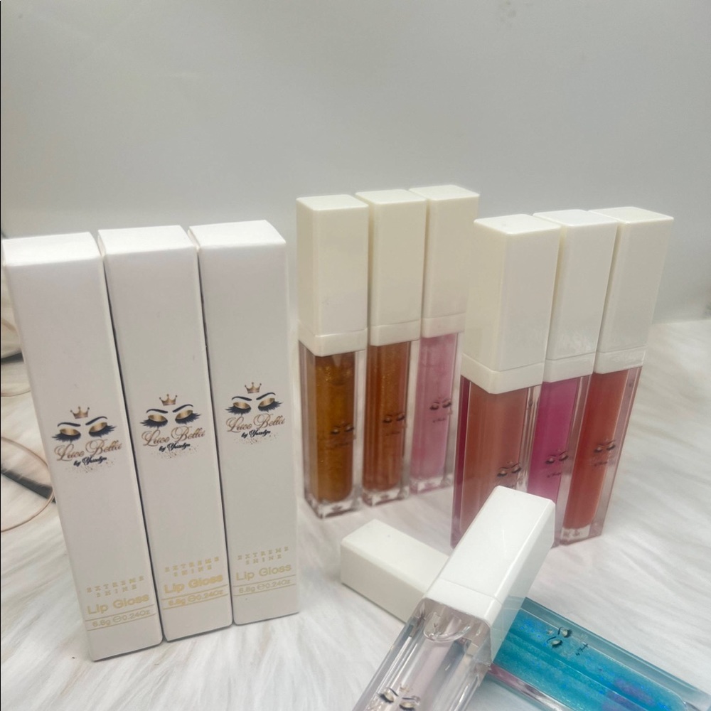 Lips gloss vegan cruelty free